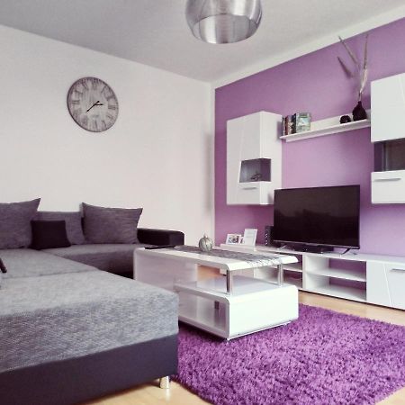 Gemutliche 2 Zimmer Wohnung - Im Herzen Von Treviri Esterno foto