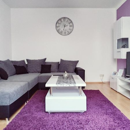 Gemutliche 2 Zimmer Wohnung - Im Herzen Von Treviri Esterno foto