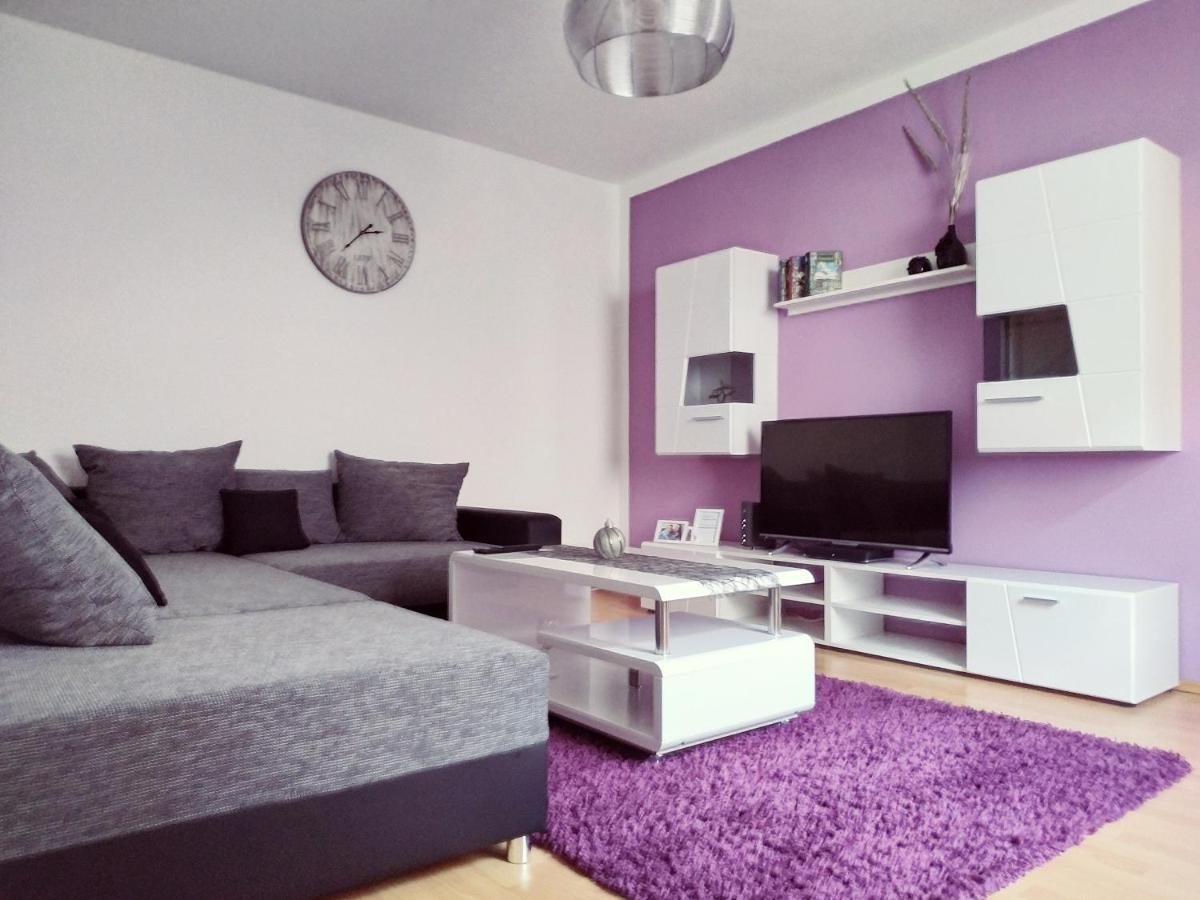 Gemutliche 2 Zimmer Wohnung - Im Herzen Von Treviri Esterno foto