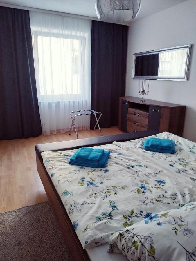 Gemutliche 2 Zimmer Wohnung - Im Herzen Von Treviri Esterno foto